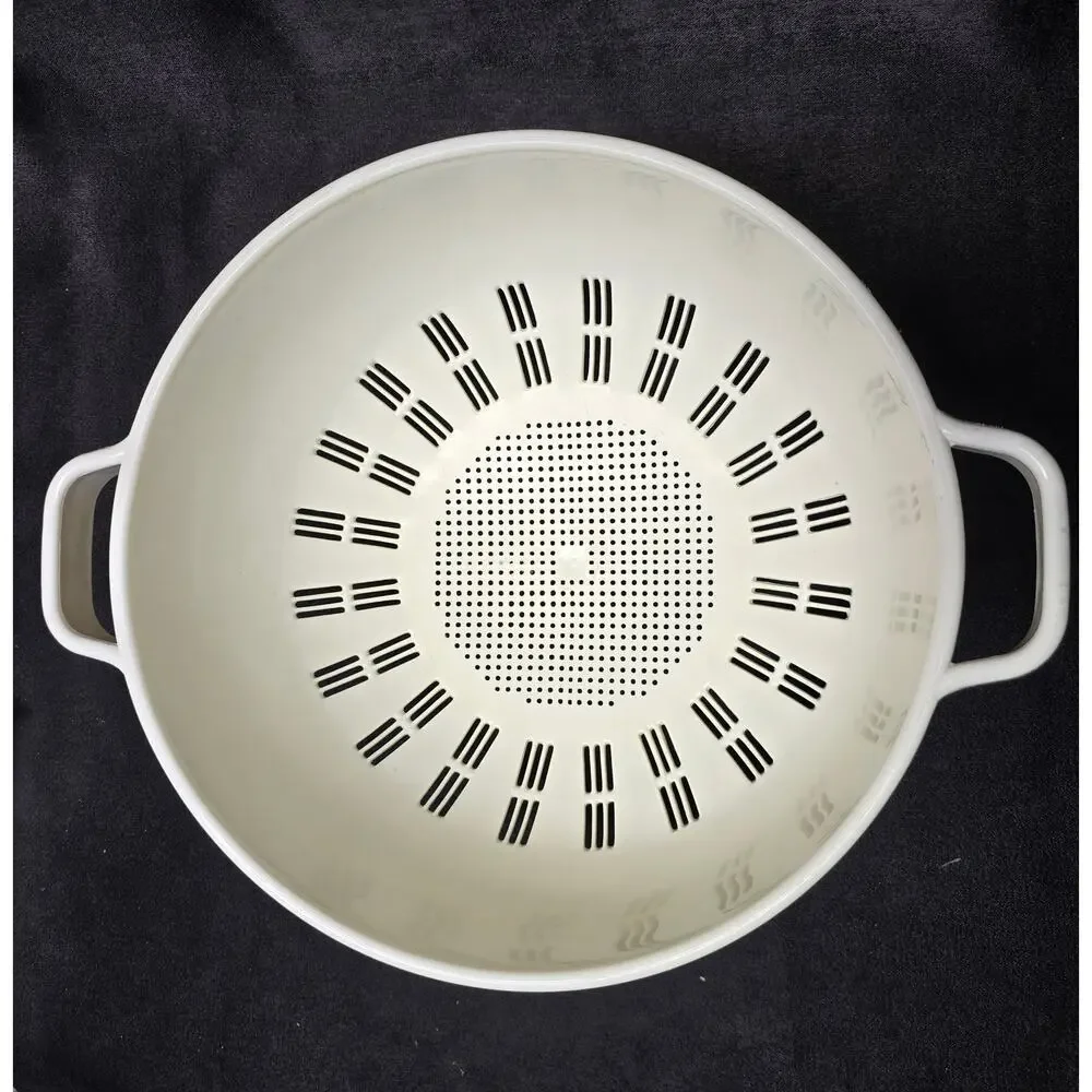 Vintage Kamenstein Colander Strainer White Large Sturdy Thick Plastic Kitchen